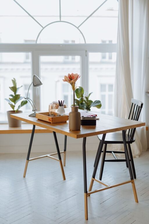 Simple Tips for Creating a Cozy and Functional Home Office Space